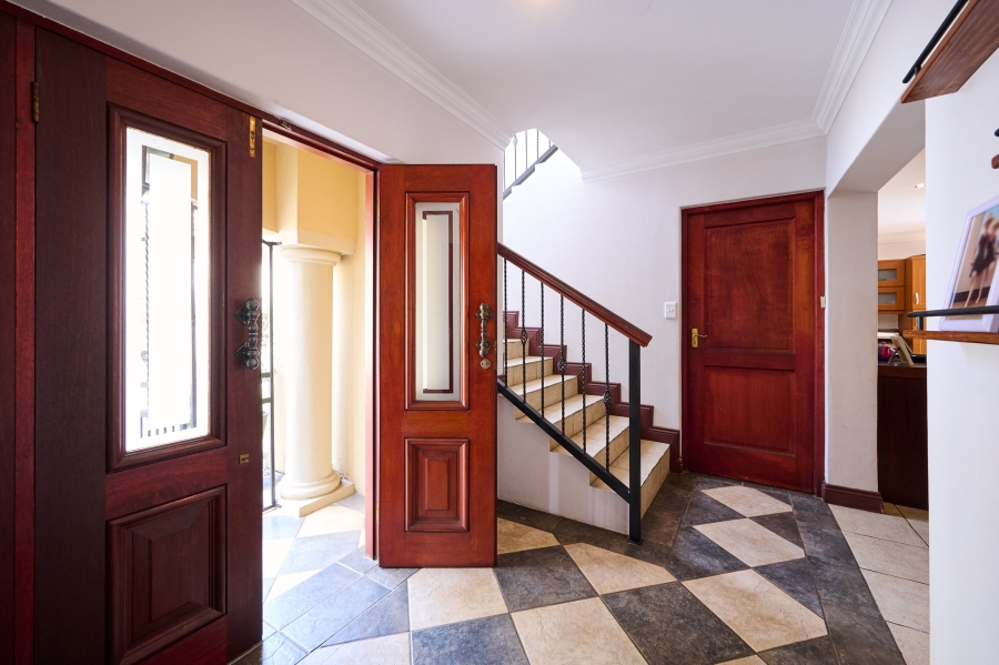 3 Bedroom Property for Sale in Sunninghill Gauteng
