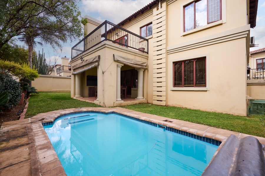 3 Bedroom Property for Sale in Sunninghill Gauteng
