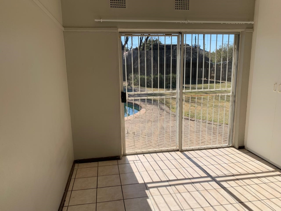 3 Bedroom Property for Sale in Three Rivers East Gauteng