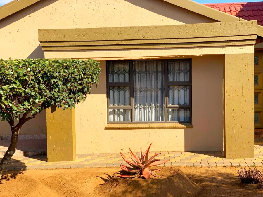3 Bedroom Property for Sale in Meyerton Park Gauteng