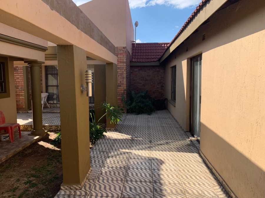 3 Bedroom Property for Sale in Meyerton Park Gauteng