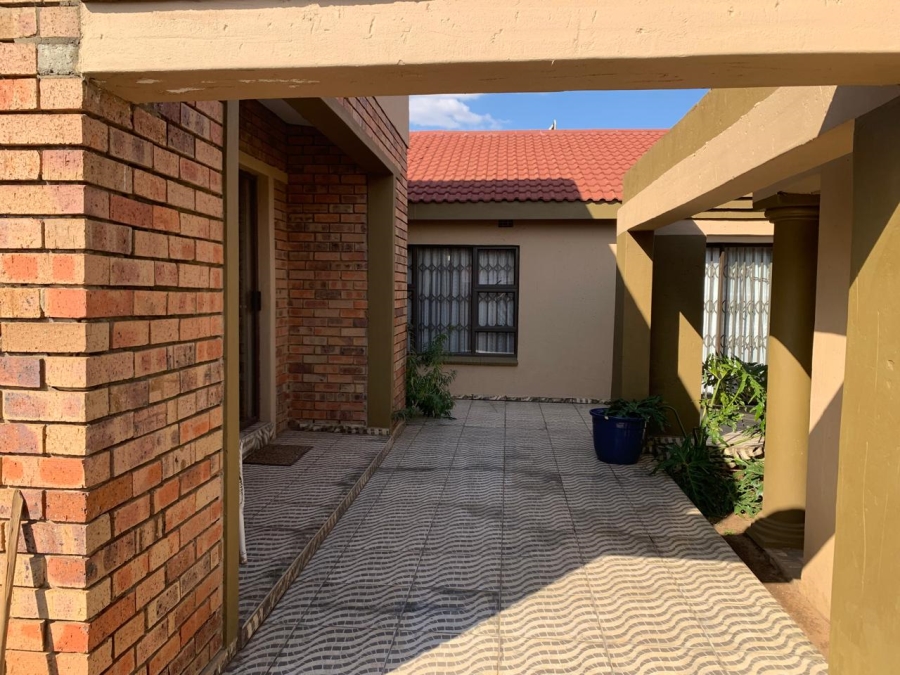 3 Bedroom Property for Sale in Meyerton Park Gauteng