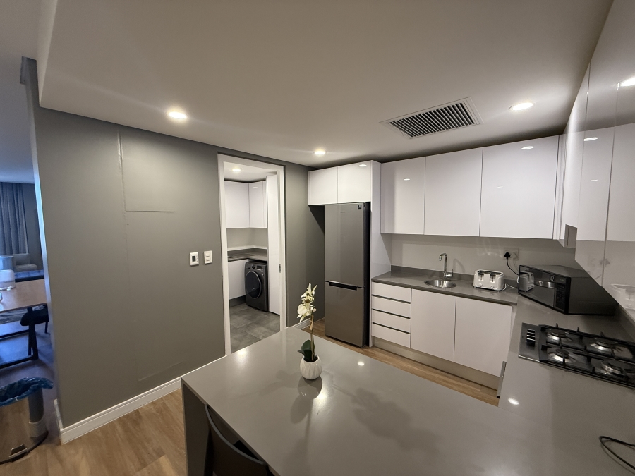 To Let 2 Bedroom Property for Rent in Illovo Gauteng