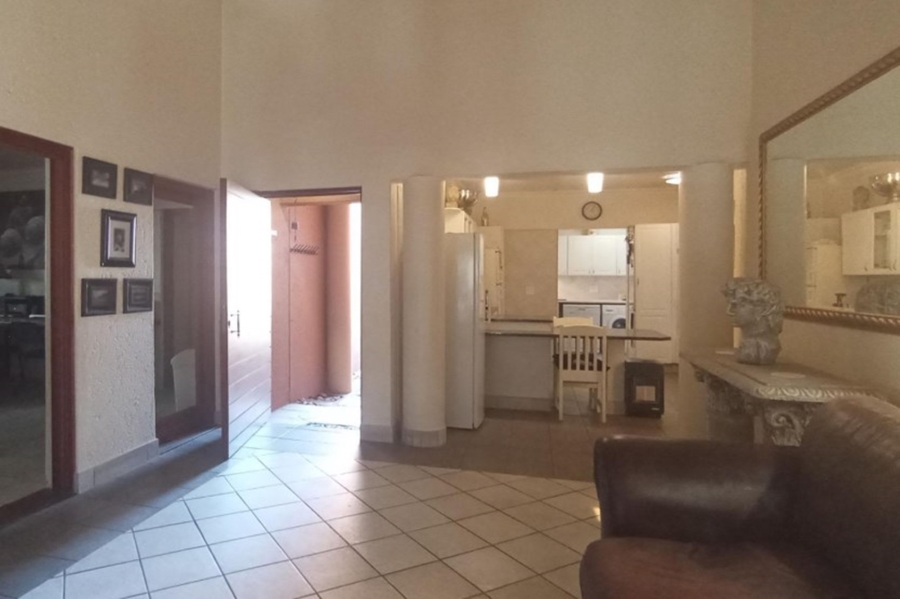 4 Bedroom Property for Sale in Silver Lakes Golf Estate Gauteng
