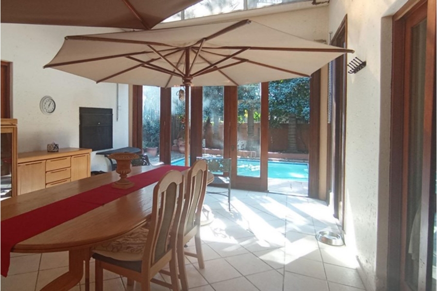 4 Bedroom Property for Sale in Silver Lakes Golf Estate Gauteng