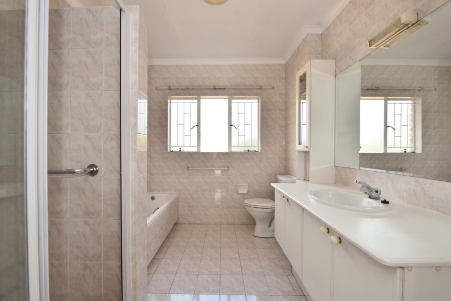3 Bedroom Property for Sale in Eden Glen Gauteng