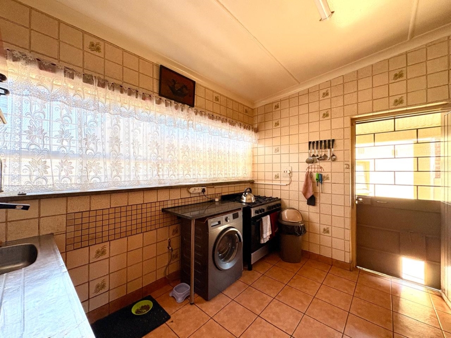 3 Bedroom Property for Sale in Brenthurst Gauteng