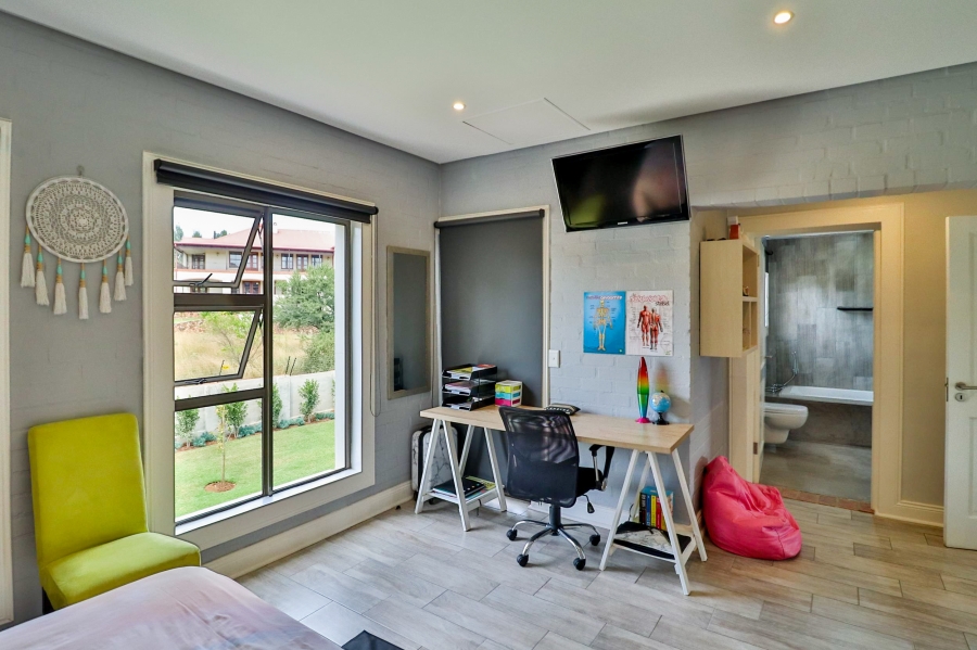 4 Bedroom Property for Sale in Irene Glen Estate Gauteng