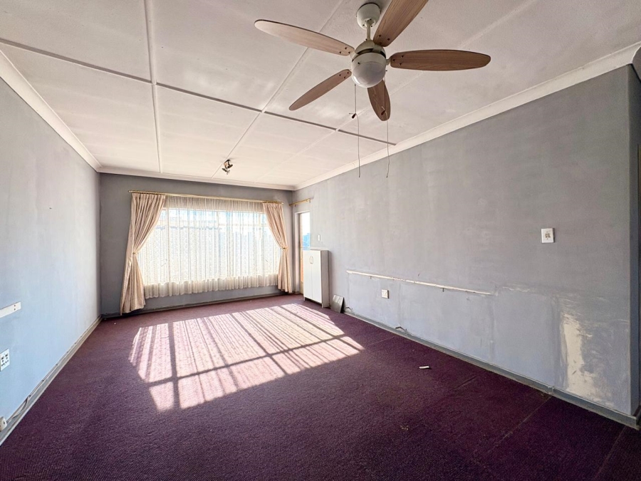 1 Bedroom Property for Sale in Benoni Central Gauteng
