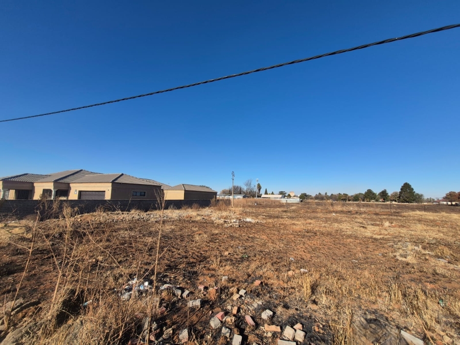 0 Bedroom Property for Sale in Unitas Park Gauteng