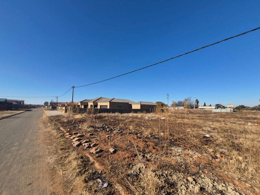 0 Bedroom Property for Sale in Unitas Park Gauteng