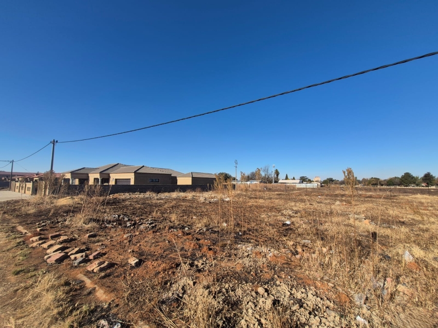 0 Bedroom Property for Sale in Unitas Park Gauteng