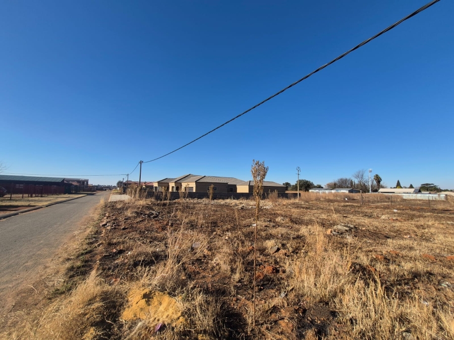0 Bedroom Property for Sale in Unitas Park Gauteng