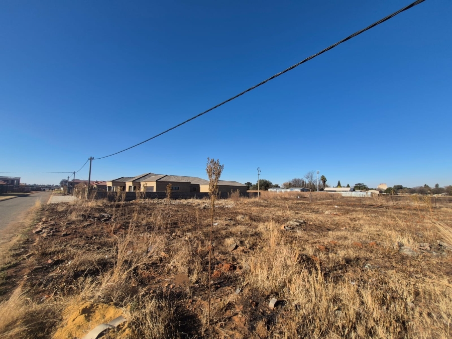 0 Bedroom Property for Sale in Unitas Park Gauteng
