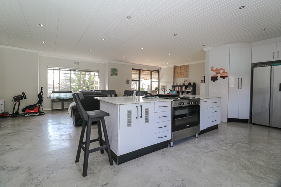 3 Bedroom Property for Sale in Edelweiss Gauteng