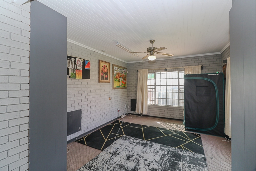3 Bedroom Property for Sale in Edelweiss Gauteng