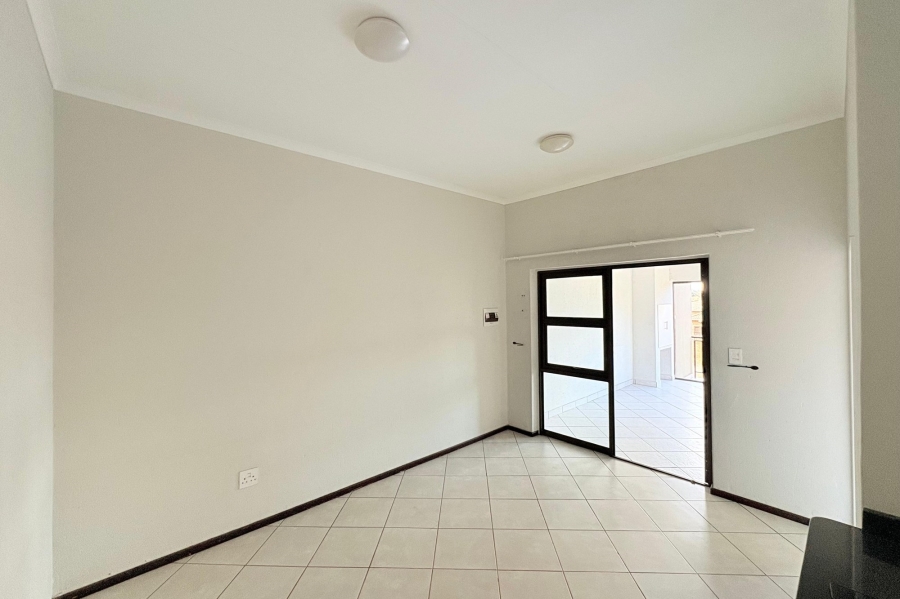 To Let 2 Bedroom Property for Rent in Goedeburg Gauteng