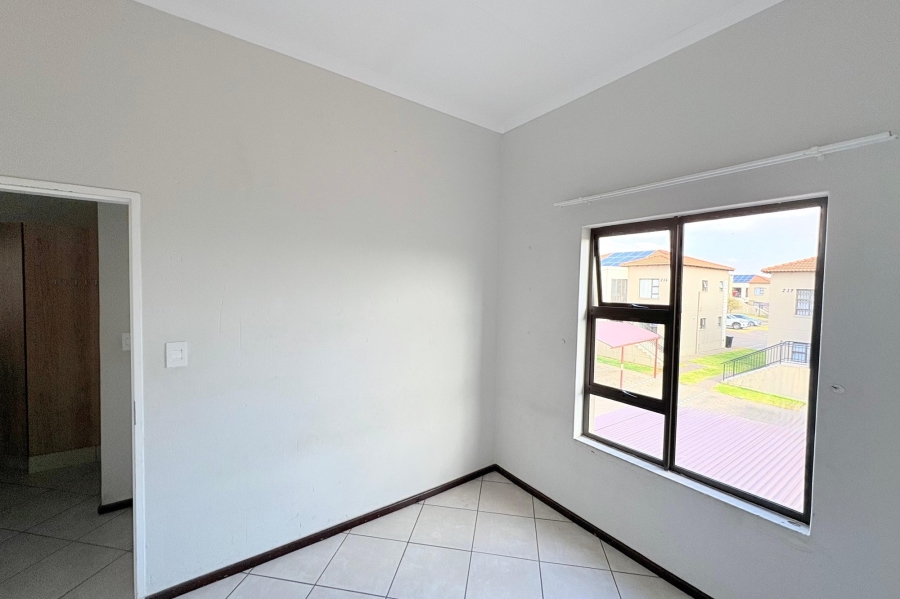 To Let 2 Bedroom Property for Rent in Goedeburg Gauteng