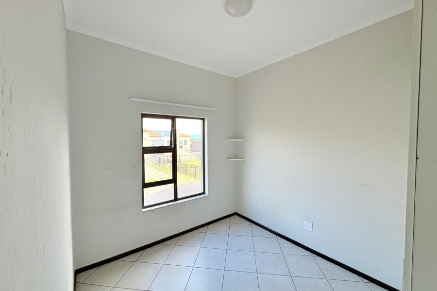 To Let 2 Bedroom Property for Rent in Goedeburg Gauteng