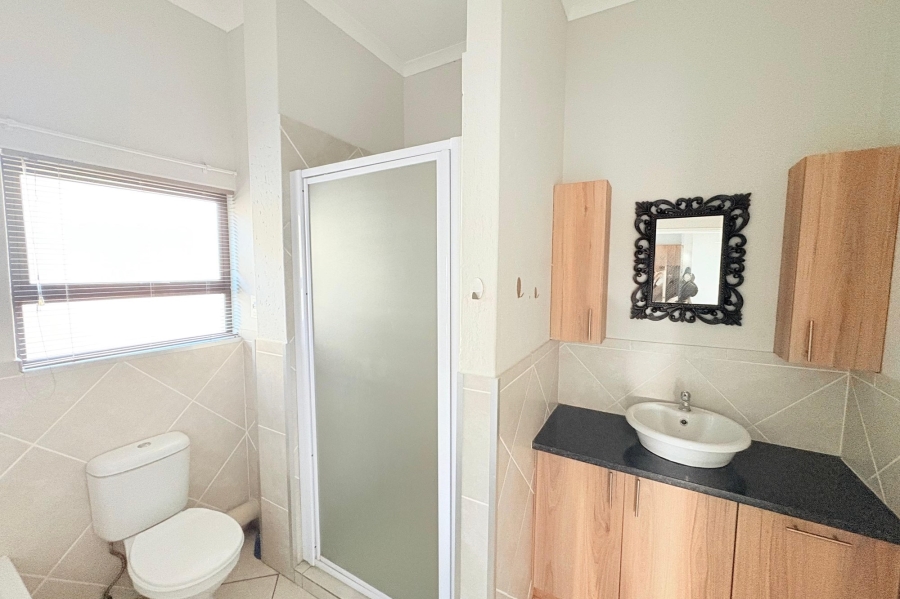 To Let 2 Bedroom Property for Rent in Goedeburg Gauteng