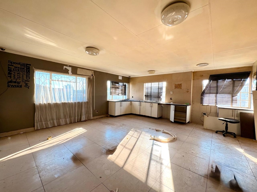 3 Bedroom Property for Sale in Brakpan Central Gauteng