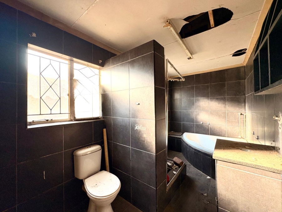 3 Bedroom Property for Sale in Brakpan Central Gauteng