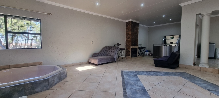 3 Bedroom Property for Sale in Sunward Park Gauteng