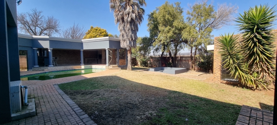 3 Bedroom Property for Sale in Sunward Park Gauteng