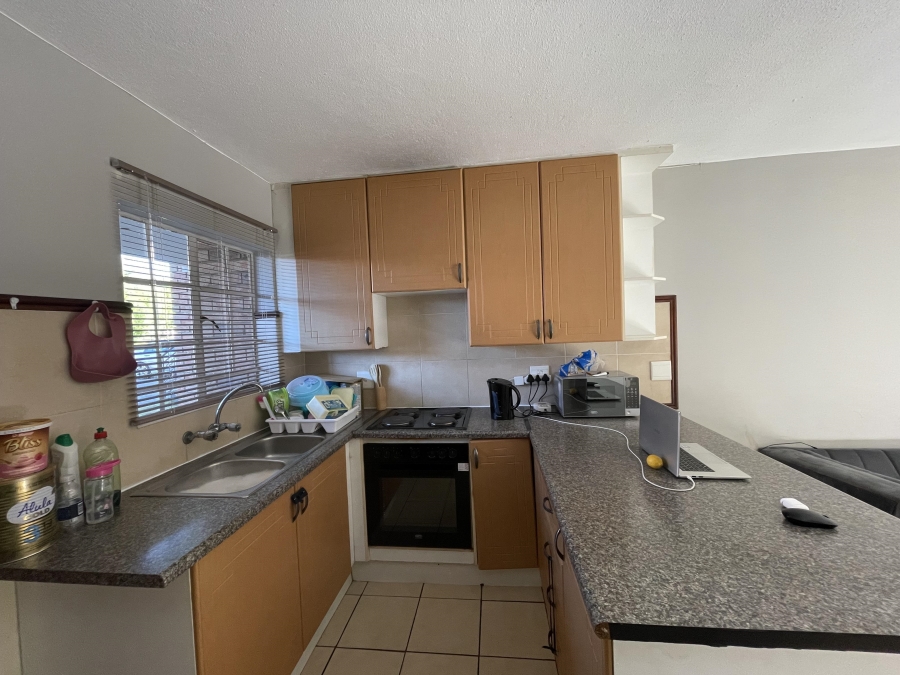 2 Bedroom Property for Sale in Noordwyk Gauteng