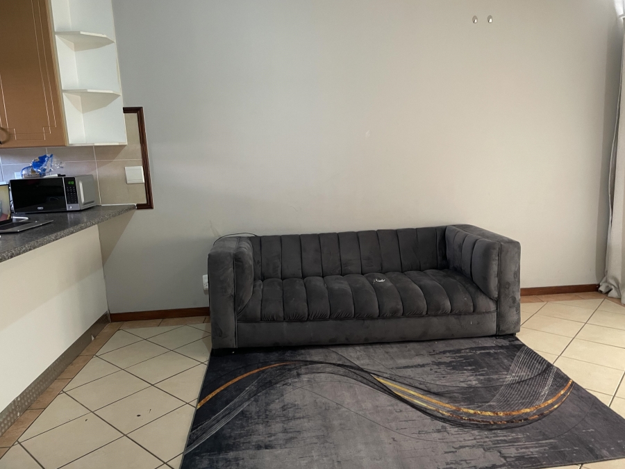 2 Bedroom Property for Sale in Noordwyk Gauteng