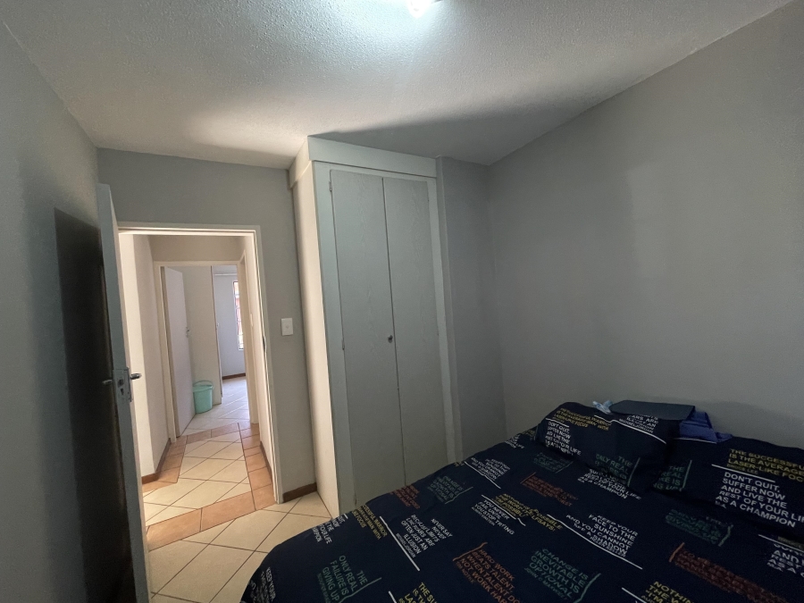 2 Bedroom Property for Sale in Noordwyk Gauteng