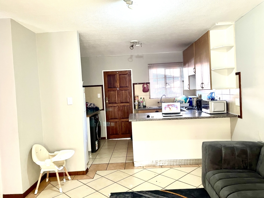 2 Bedroom Property for Sale in Noordwyk Gauteng