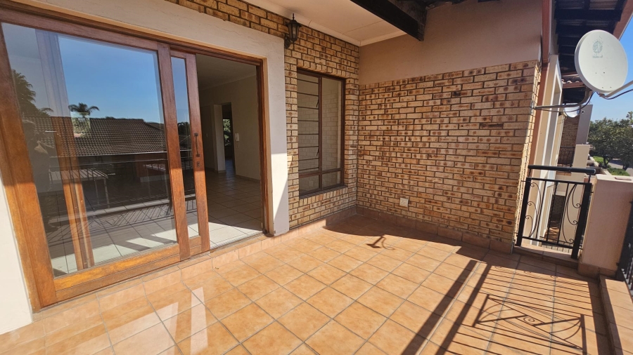 To Let 2 Bedroom Property for Rent in Sonneveld Gauteng