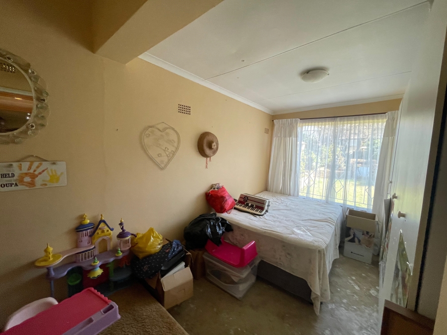 5 Bedroom Property for Sale in Witpoortjie Gauteng