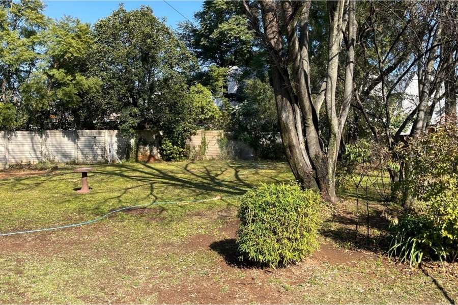 To Let 3 Bedroom Property for Rent in Bryanston Gauteng