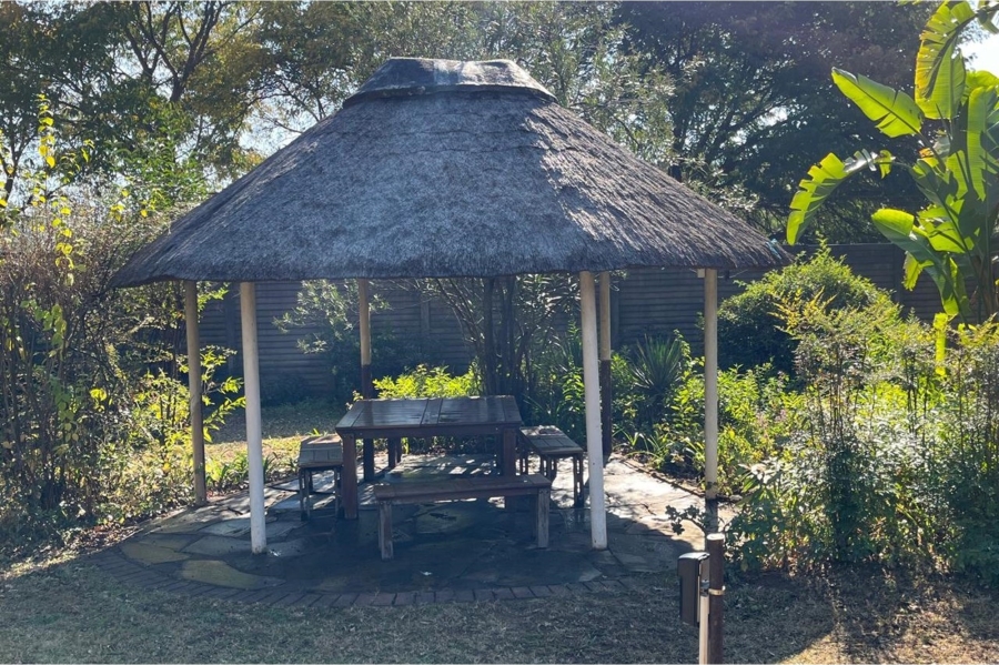 To Let 3 Bedroom Property for Rent in Bryanston Gauteng