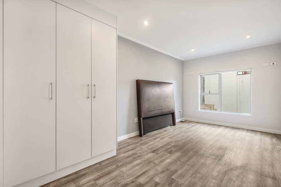 2 Bedroom Property for Sale in Melrose North Gauteng
