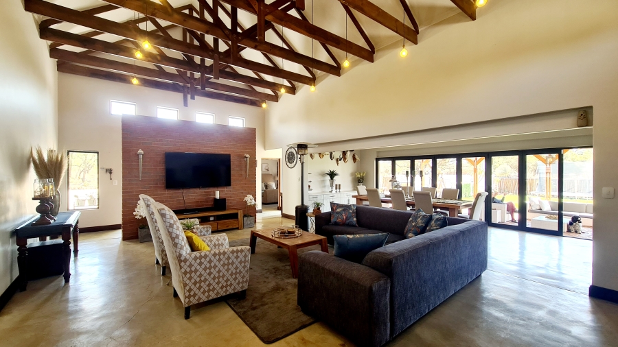 3 Bedroom Property for Sale in Leeuwfontein Gauteng