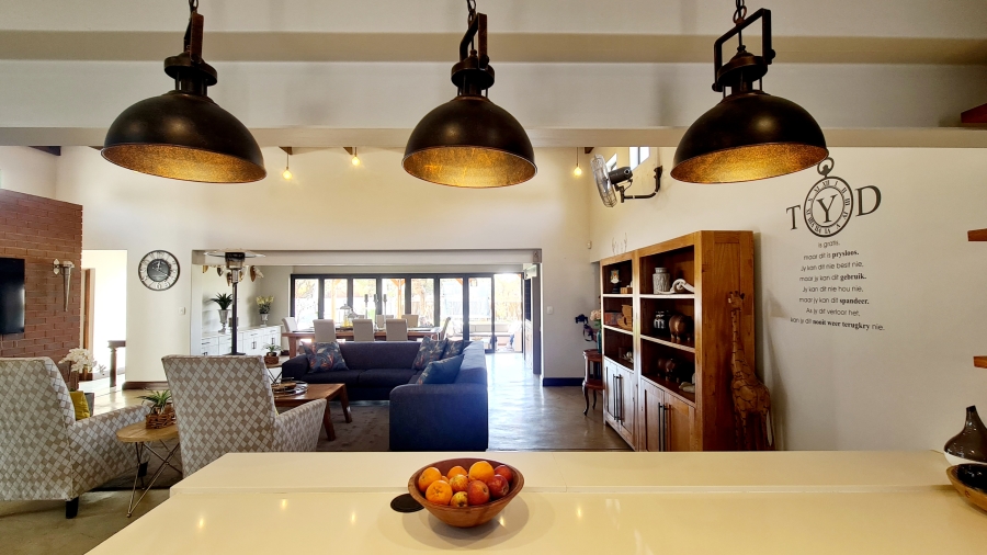 3 Bedroom Property for Sale in Leeuwfontein Gauteng