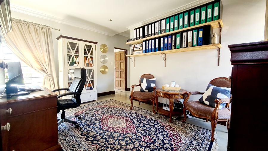 3 Bedroom Property for Sale in Leeuwfontein Gauteng