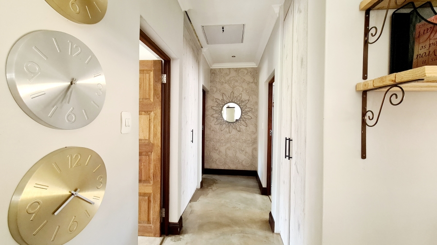 3 Bedroom Property for Sale in Leeuwfontein Gauteng