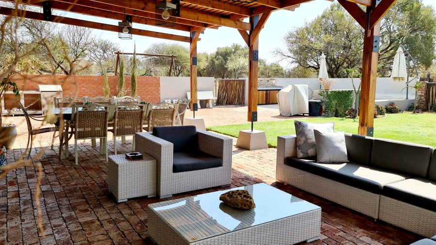 3 Bedroom Property for Sale in Leeuwfontein Gauteng