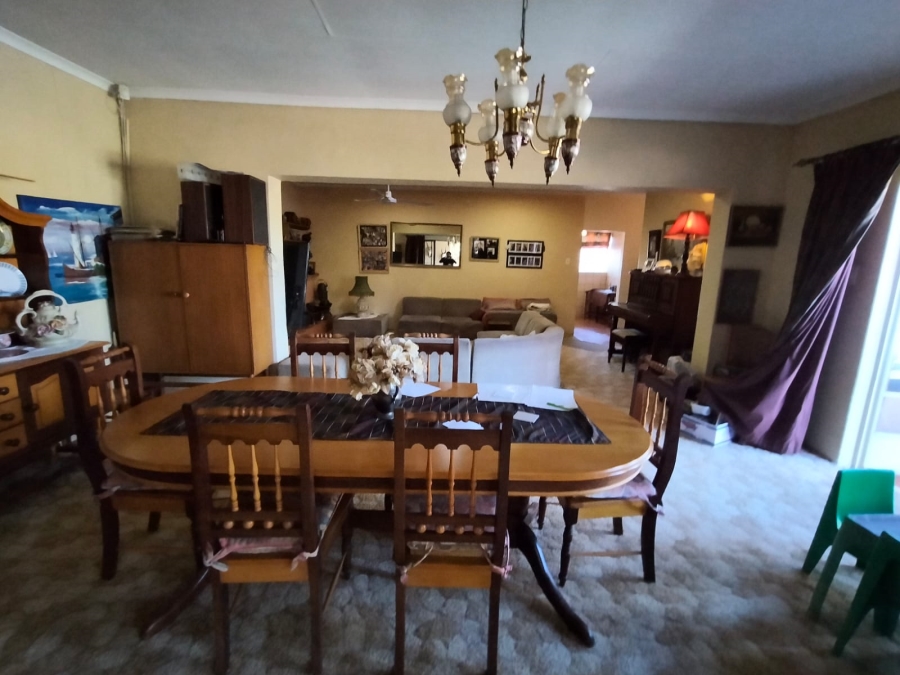 5 Bedroom Property for Sale in Witpoortjie Gauteng