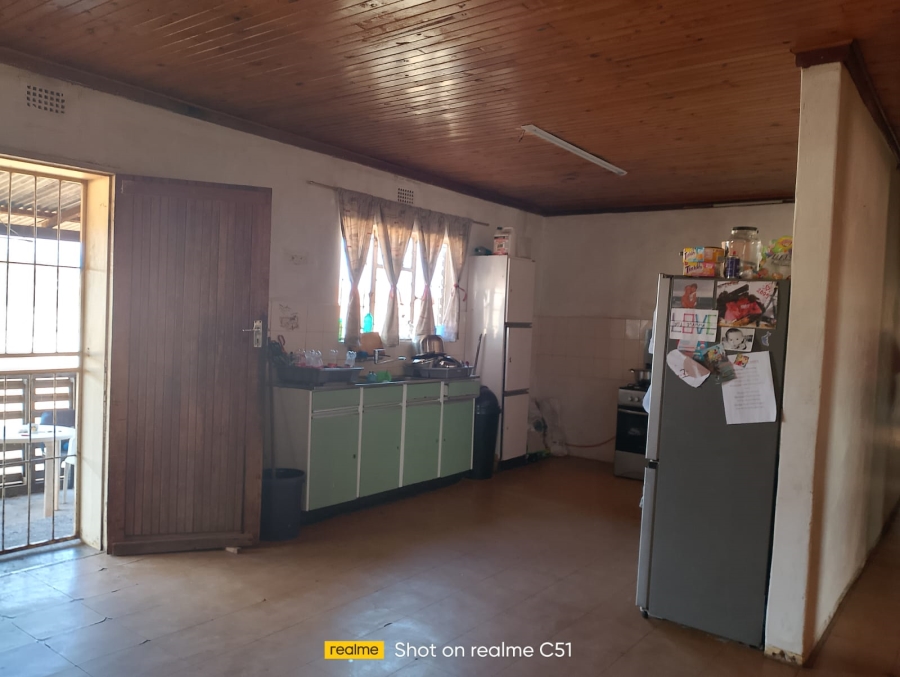 6 Bedroom Property for Sale in Kaydale Gauteng