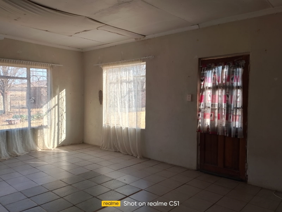 6 Bedroom Property for Sale in Kaydale Gauteng
