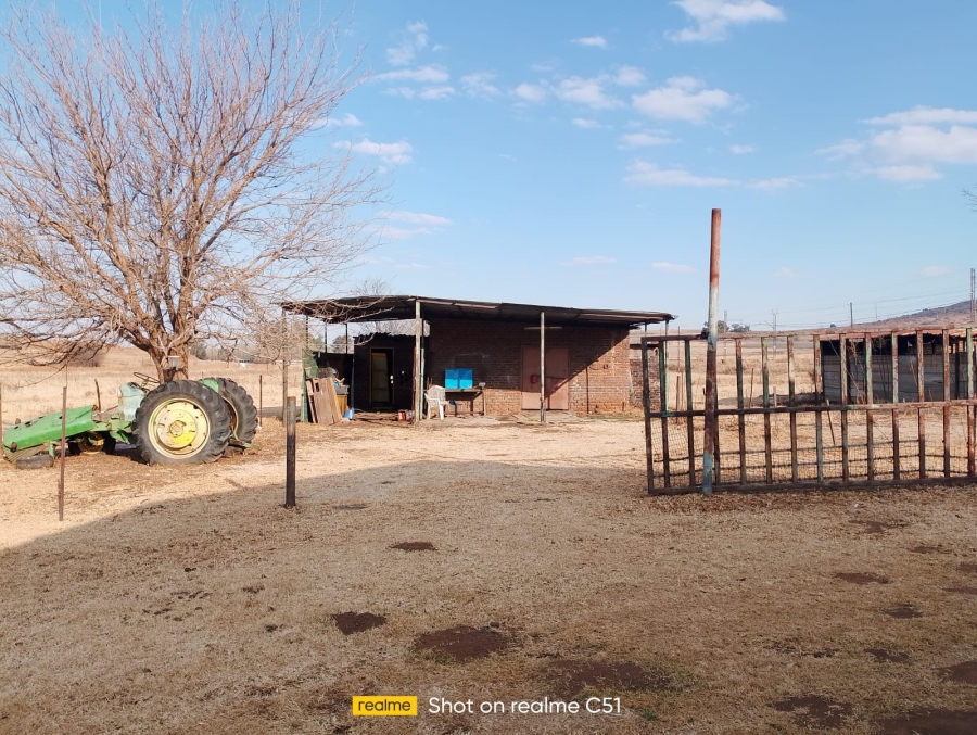 6 Bedroom Property for Sale in Kaydale Gauteng