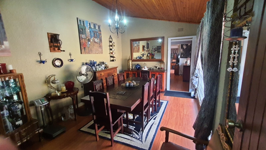 4 Bedroom Property for Sale in Rant En Dal Gauteng