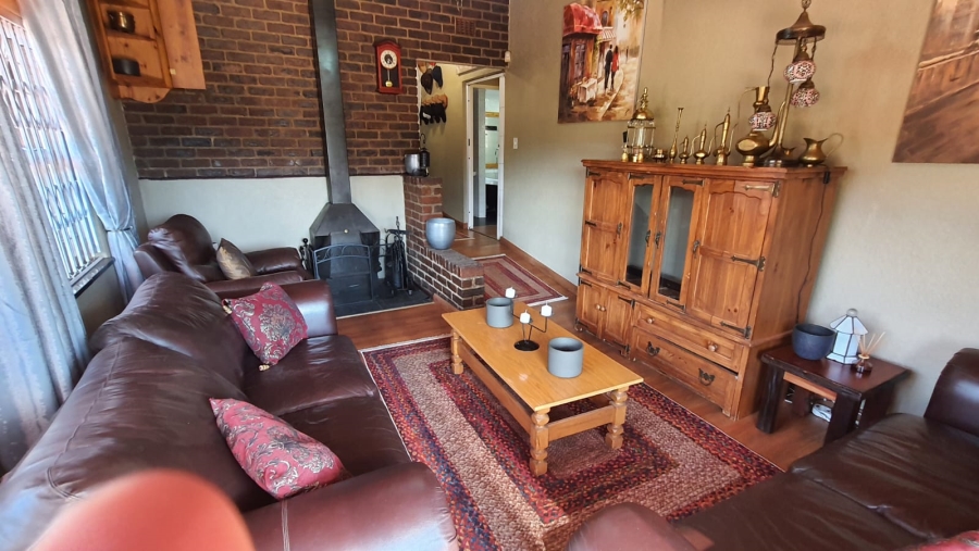 4 Bedroom Property for Sale in Rant En Dal Gauteng