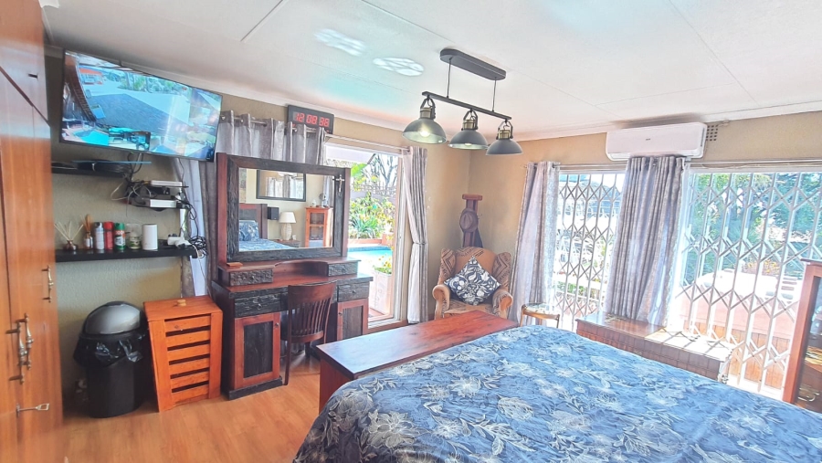4 Bedroom Property for Sale in Rant En Dal Gauteng