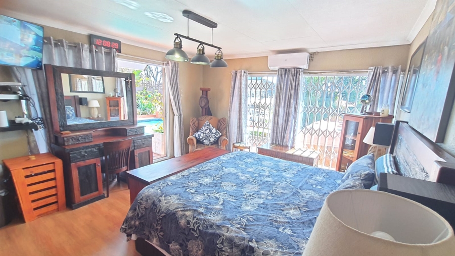 4 Bedroom Property for Sale in Rant En Dal Gauteng